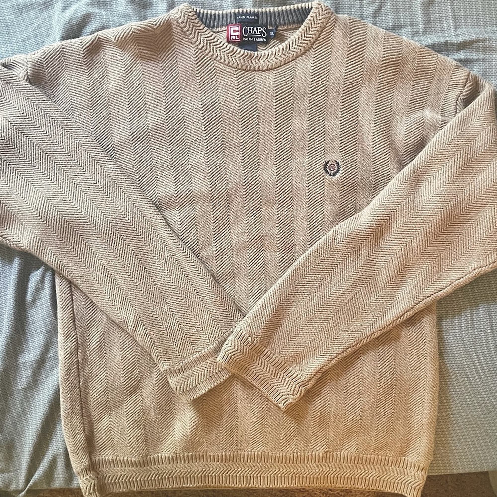 Chaps crewneck sweater
